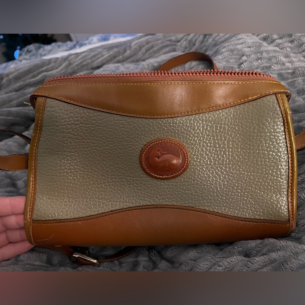 80s Dooney and Bourke crossbody bag